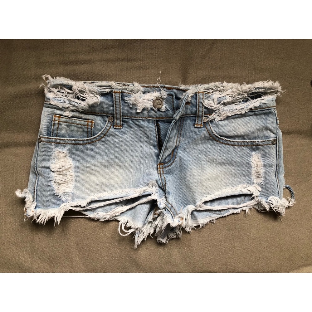 Unit Hazy Dukes / Jean Shorts / Size 25